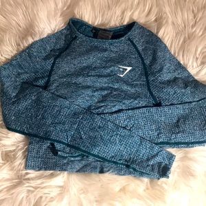 Gymshark crop top shirt